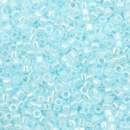Abalorios Miyuki Delica's 11/0 Ceylon light aqua DB-239