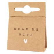 Tarjetas de joyer&iacute;a "Wear Me With &hearts;" marr&oacute;n