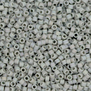 Abalorios Miyuki Delica's 11/0 Opaque matte AB gray DB-882