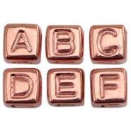 Abalorios letras acrílicas Look metálico oro rosado