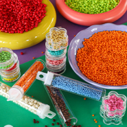 Nuevo Colorida colección de rocallas de vidrio