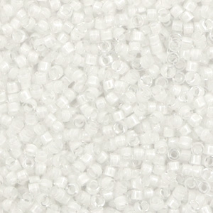 Abalorios Miyuki Delica's 11/0 White lined AB crystal DB-66