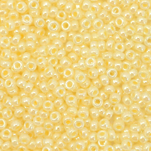 Rocalla Miyuki 11/0 Ceylon lemon ice yellow 11-514D