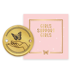 Girls Support Girls colgantes met&aacute;licos DQ entrepieza Dorado (sin n&iacute;quel) donaci&oacute;n del 50% a Free a Girl
