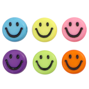 Abalorios letras acr&iacute;licas smiley Multicolor