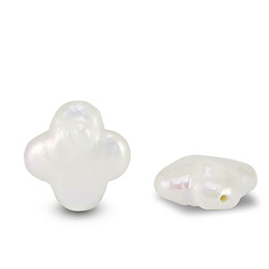 Perlas de agua dulce tr&eacute;bol Blanco natural