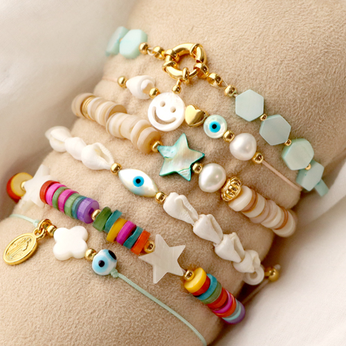 &iexcl;Toma nota! Aqu&iacute; te explicamos c&oacute;mo hacer elegante joyer&iacute;a con conchas: