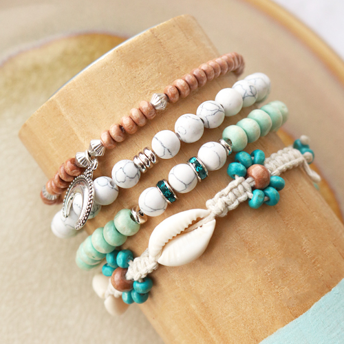 Ideas creativas para hacer pulseras de hombre y mujer con abalorios de madera