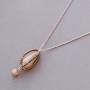 &iexcl;Causa furor con los pendientes hechos a base de abalorios Polaris Elements gota!