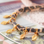 Crea divertidas pulseras y coleteros para pelo con la cinta el&aacute;stica cosida leopardo:
