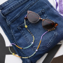 Manos a la obra y crea collares y cordones para gafa de sol de tendencia con los abalorios rocalla