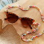 Dise&ntilde;a joyer&iacute;a y accesorios muy fashion con la cadena acr&iacute;lica