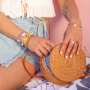 &iexcl;Crea joyer&iacute;a veraniega de moda con conchas, abalorios de cristal y muchos otros art&iacute;culos divertidos!