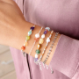 As&iacute; se crea una colecci&oacute;n de pulseras con abalorios de piedras naturales
