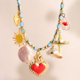 Inspiraci&oacute;n veraniega en joyer&iacute;a con colgantes met&aacute;licos DQ con esmalte