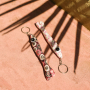 Decora tus accesorios con nuestros llaveros florales en forma de pez