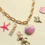 Mezcla y combina: crea bellas joyas con colgantes met&aacute;licos TQ de lat&oacute;n