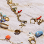 Empieza con joyas de acero inoxidable listas para llevar 