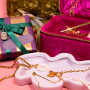 Dise&ntilde;a joyas navide&ntilde;as festivas