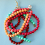 D&eacute;jate inspirar con los collares BY31&reg; de abalorios acr&iacute;licos 